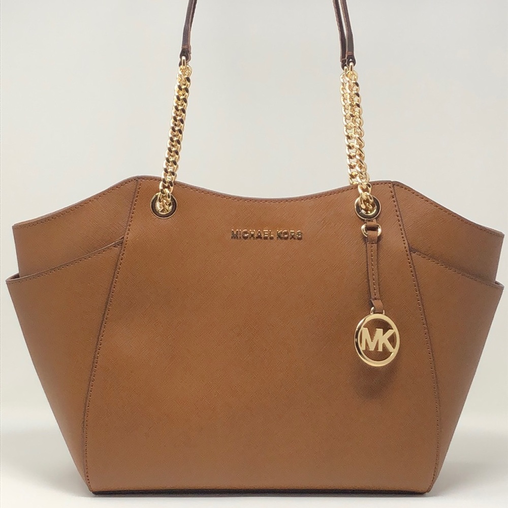 Nwt Michael  kors Jet set travel Lg chain